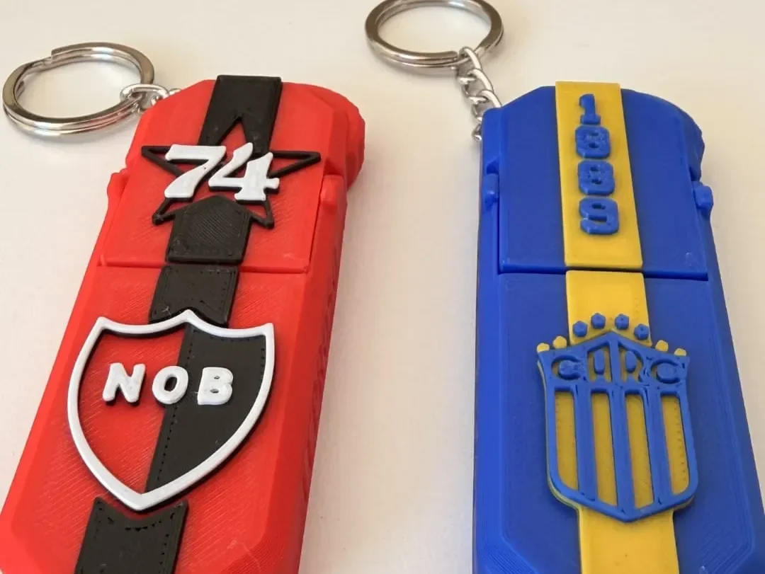 Llavero con Soporte para celular personalizado por equipo (River Plate) — miniatura